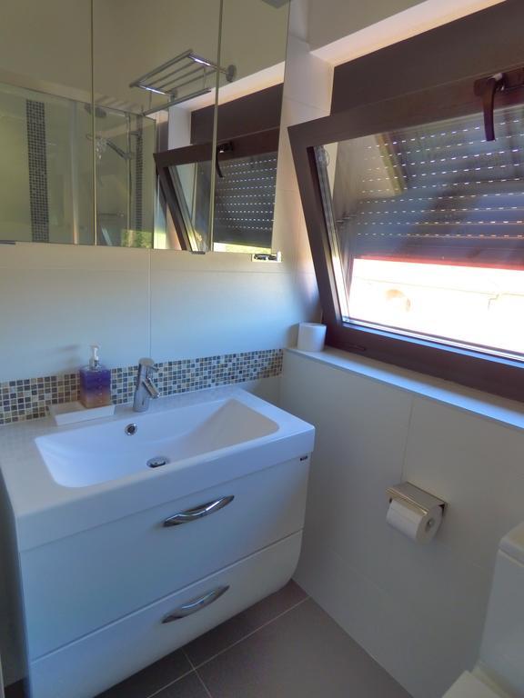 Vila Martina - Bellevue Smrika Ngoại thất bức ảnh