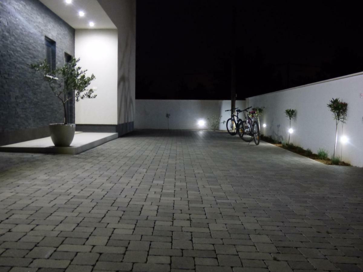 Vila Martina - Bellevue Smrika Ngoại thất bức ảnh